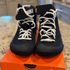 Nike Inflict Black High-Top Wrestling shoes